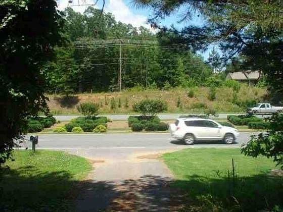 1st image of 7923 Charlotte Hwy