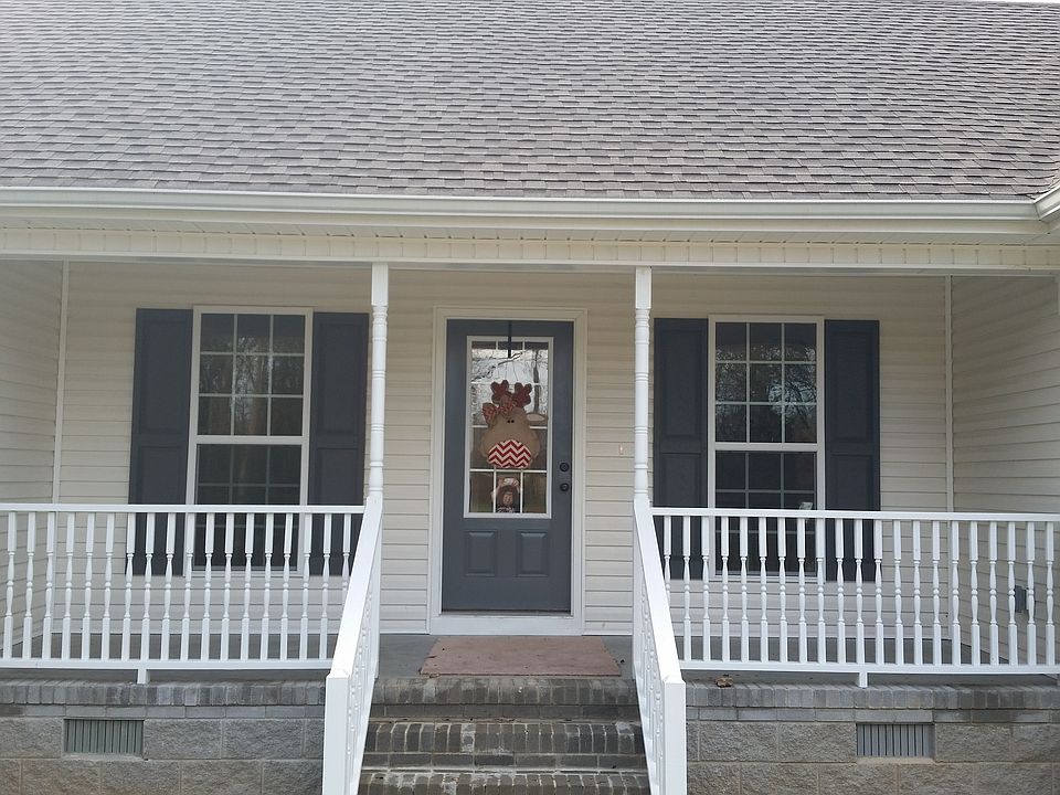 2nd image of 598 Cobb Ln