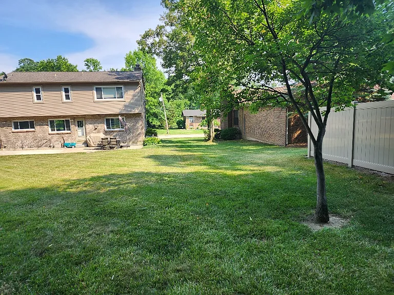 3122 Elmwood Dr — Photo 28
