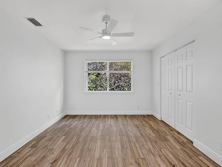 6917 Crooked Fence Dr — Photo 37