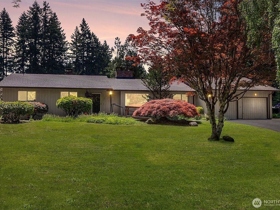 1st image of 1840 Centerwood Drive SE