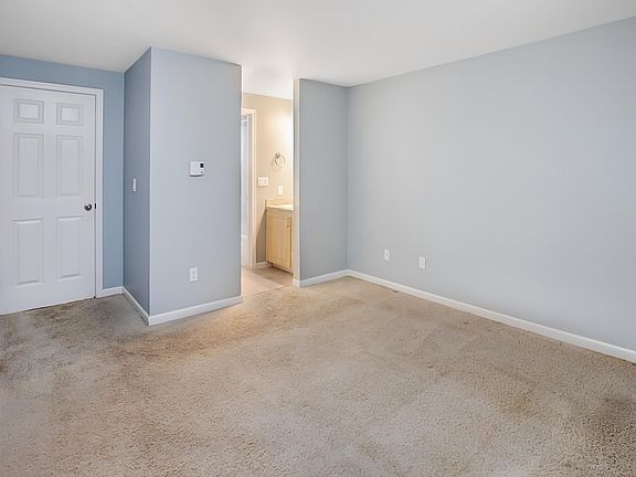 4th image of 11102 NE 125th Ln APT K135