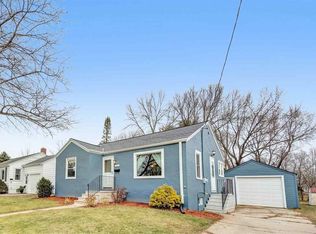 1173 Garland St, Green Bay, WI 54301