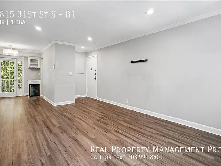 4815 31st St S #B1 — Photo 5