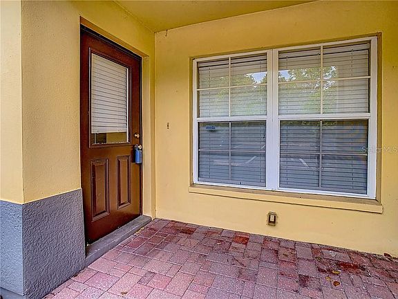 3rd image of 9438 Charlesberg Dr