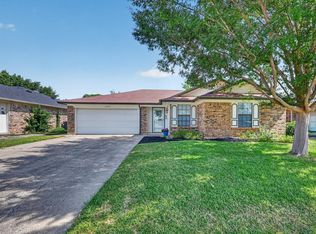6549 High Lawn Ter, Watauga, TX 76148