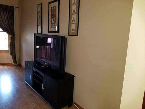 5th image of 4144 Bertrand Ln
