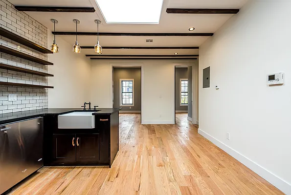 Rented by Nooklyn NYC LLC | media 57