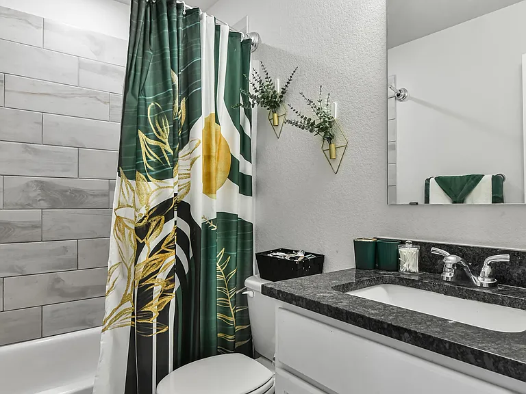R6306 Golden Gate Dr — Photo 13