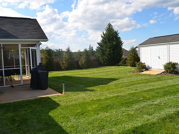4th image of 3419 Brickyard Ln