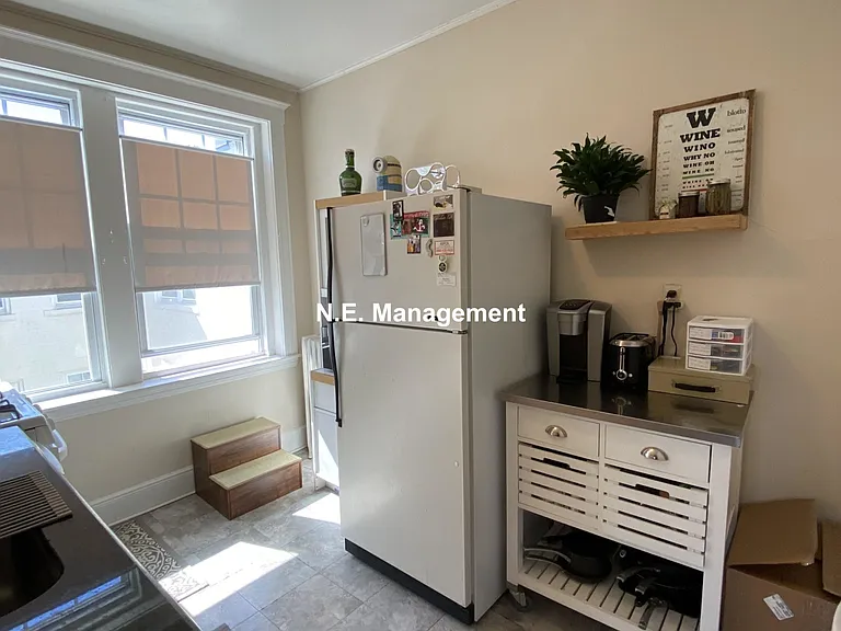 339 S Huntington Ave #10 — Photo 10