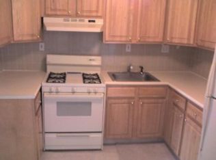 413 Adams St APT 3, Hoboken, NJ 07030