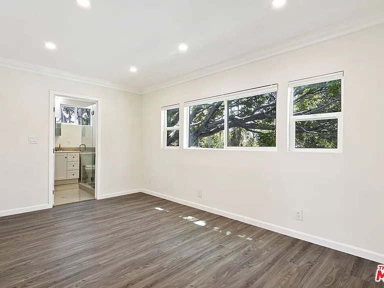 10679 W Olympic Blvd — Photo 14