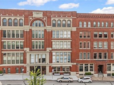 612 Central St APT 403, Kansas City, MO, 64105