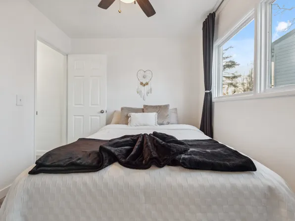 2806 Telequana Dr #1, Anchorage, AK 99517