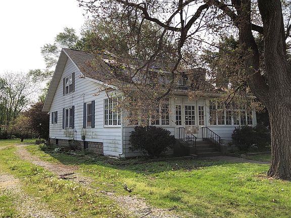 5th image of 1650 S Main St
