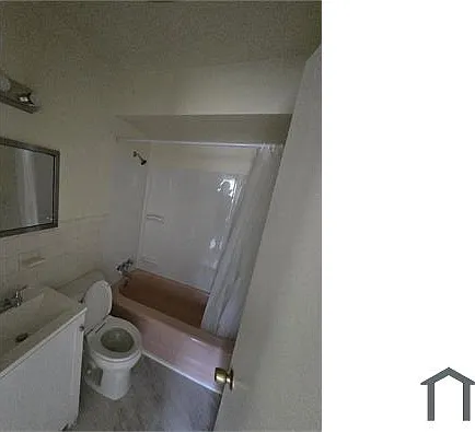 4037 Rocky River Dr #15 — Photo 4