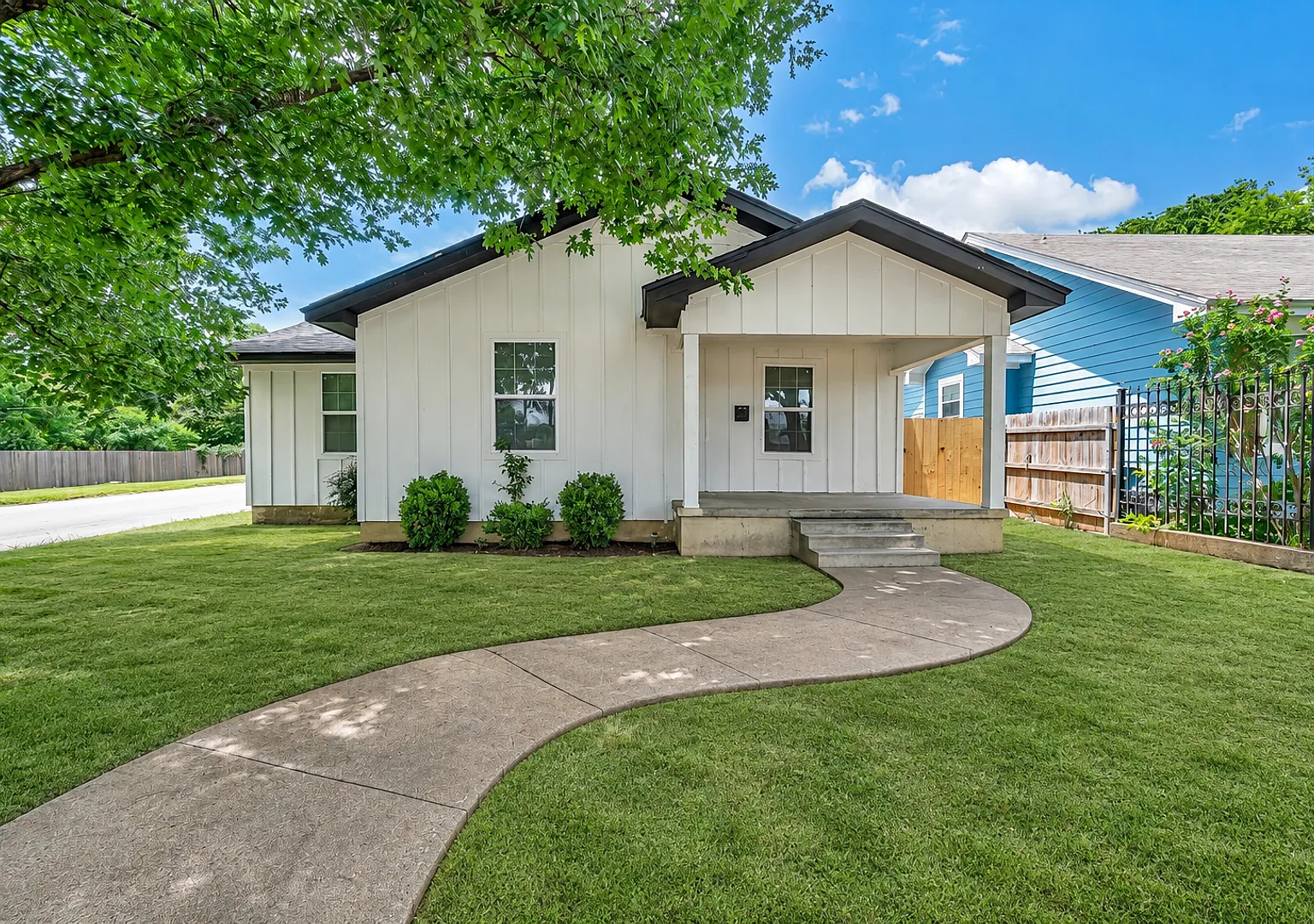 Newly renovated 3-bedroom, 2-bath in Waco - Available NOW! — Photo 1