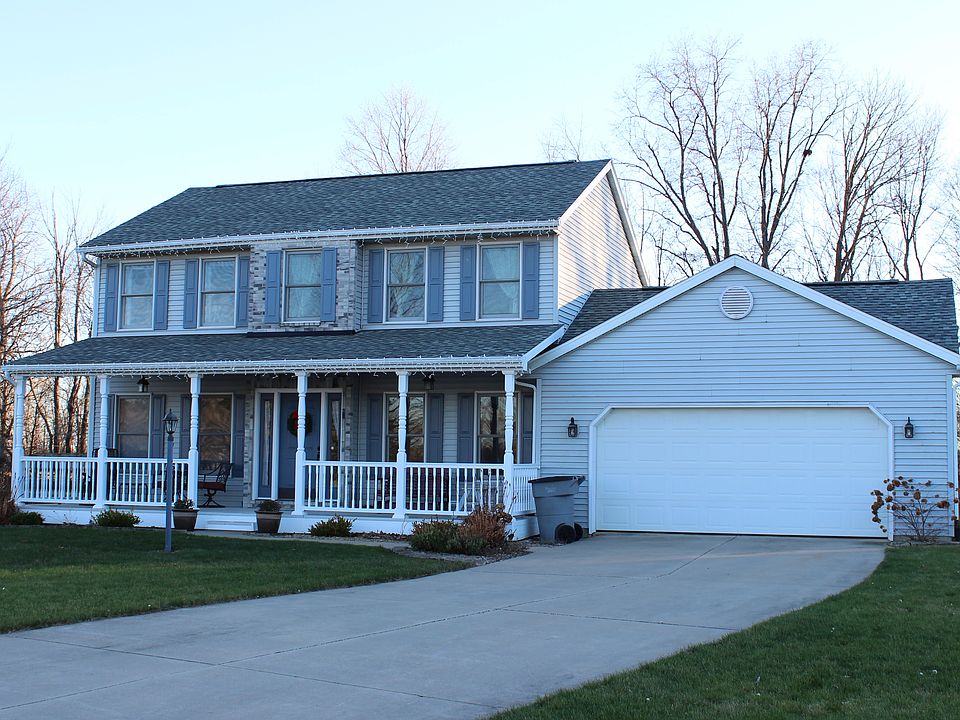 1st image of 219 Travis Ct