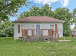 704 S Turner Ave, Independence, MO 64056