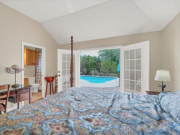 4th image of 18609 Venture Dr
