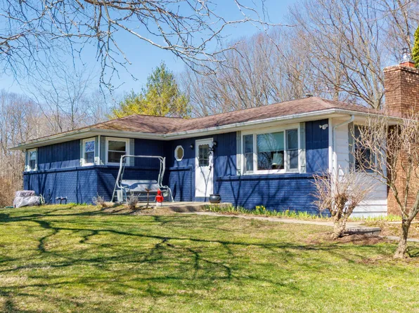 59582 24th Ave, Bangor, MI 49013