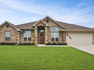 2513 Oasis Dr, Longview, TX 75601