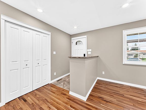 3rd image of 6307 92a Ave NW
