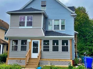 108-110 Rochelle St, Springfield, MA 01109