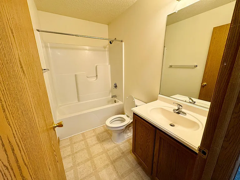 Briarwood Apartments and Villas — Photo 40