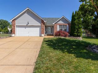 126 Williamsburg Dr, Crystal City, MO 63019