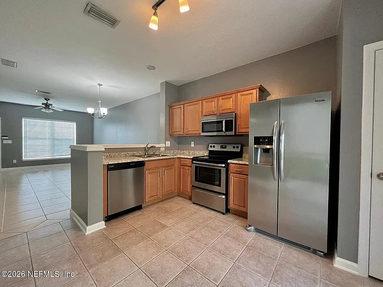 3563 Twisted Tree Ln — Photo 4