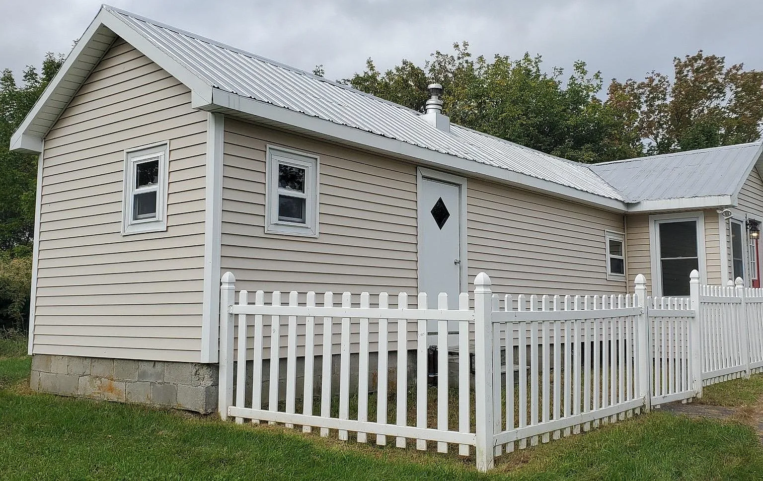 12 Horseshoe Ct — Photo 2