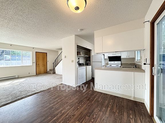 4th image of 0536 SW Nebraska St