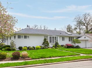 1458 Hemlock Ave, East Meadow, NY