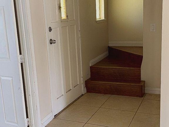 5th image of 3700 N Mountain Ave #9E