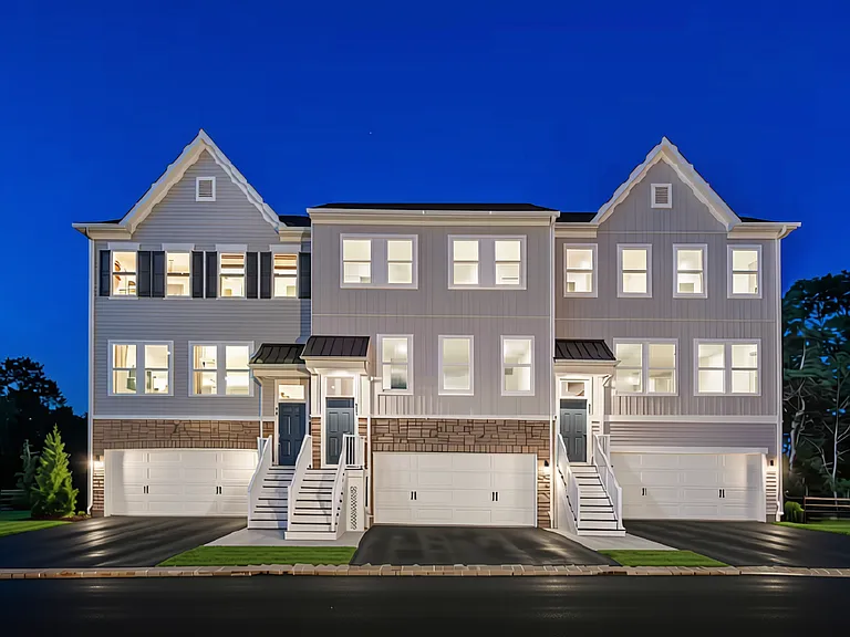 603 Shore Ct — Photo 1