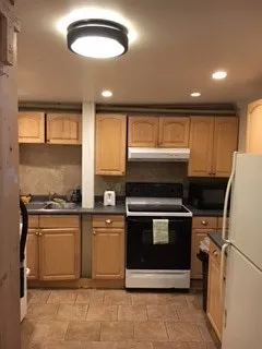 Rooms for Rent in Central Collegetown at 301 Dryden — Photo 19