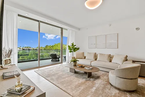 10203 Collins Ave Photo 1