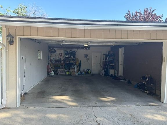 4th image of 7953 S Ponderosa Cir