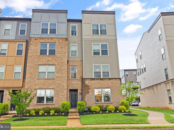 10424 Ratcliffe Trl, Manassas, VA 20110