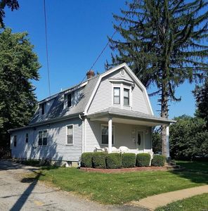 7745 Genesta St, Saint Louis, MO, 63123
