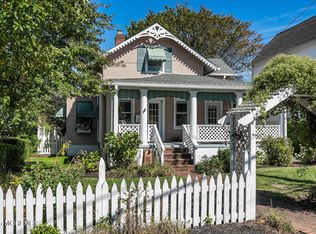 24 Grant Ave, Rumson, NJ 07760