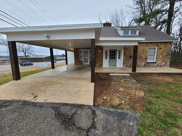 1903 Philadelphia Ave, Muscle Shoals, AL 35661