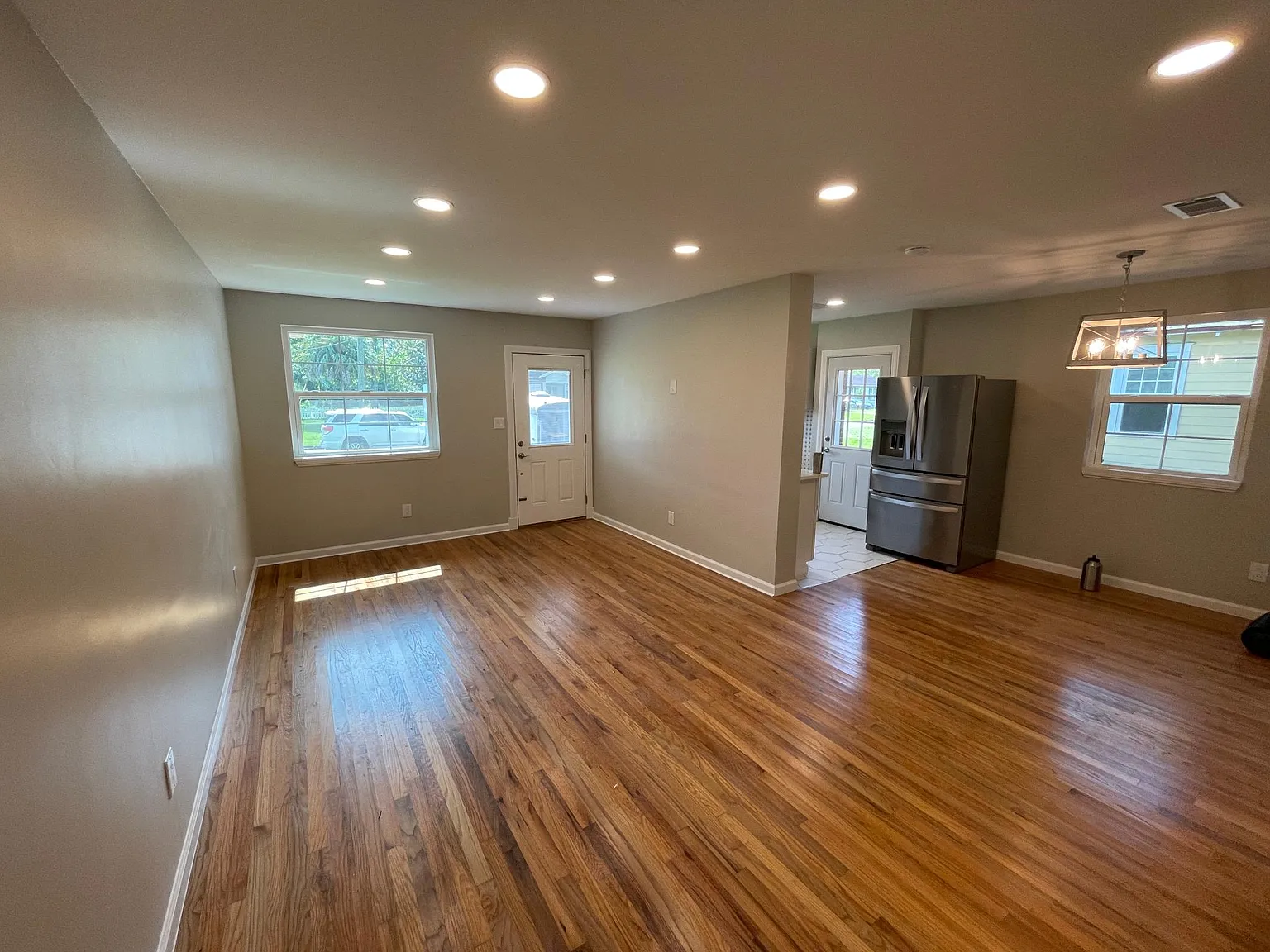 1103 Talbot Ave — Photo 3