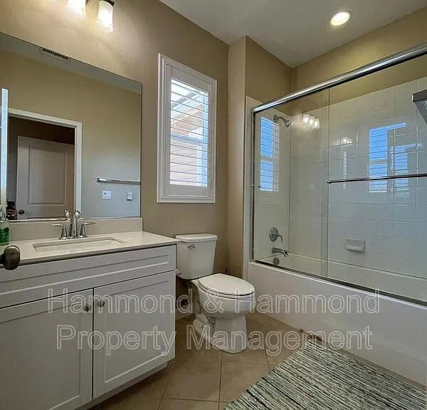 11395 Beechnut St — Photo 34