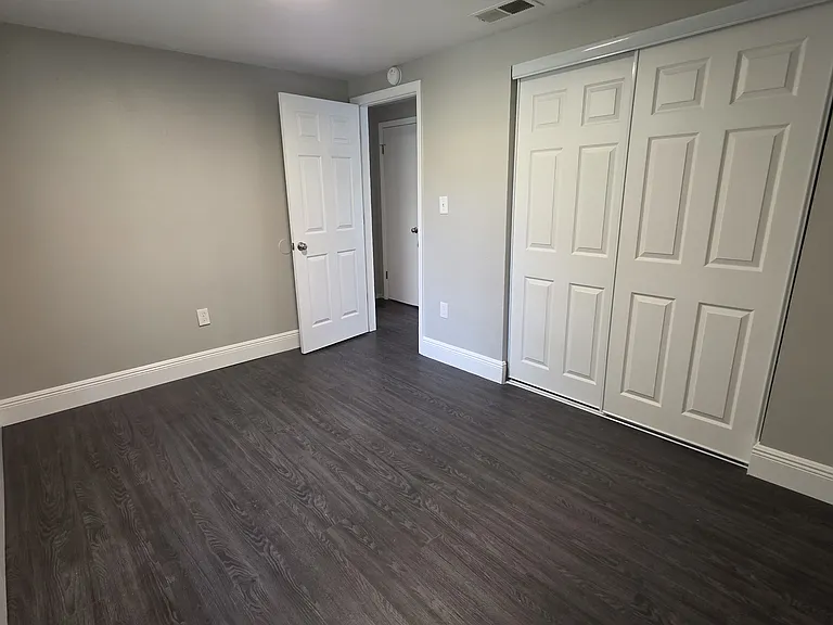 101 S Forest St #6 — Photo 6