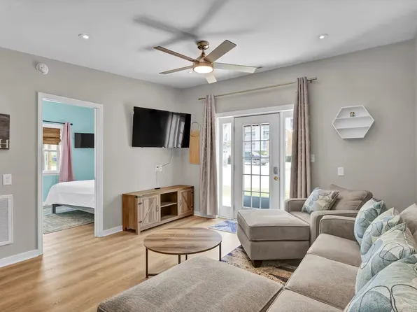 208 Woody Hewett Ave #A, Carolina Beach, NC 28428
