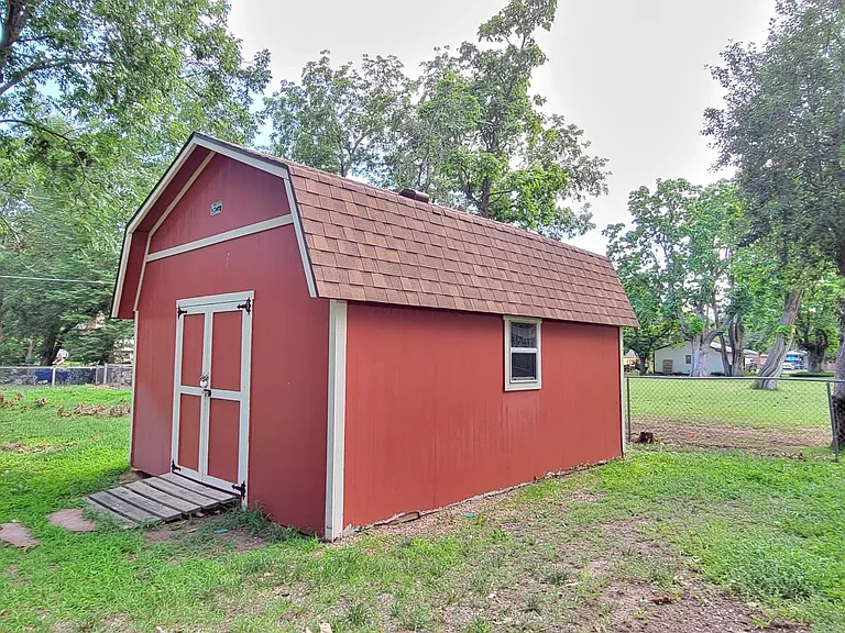 14411 W Maple St — Photo 51