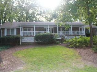 27 Hickory Hill Dr, Cartersville, GA 30120